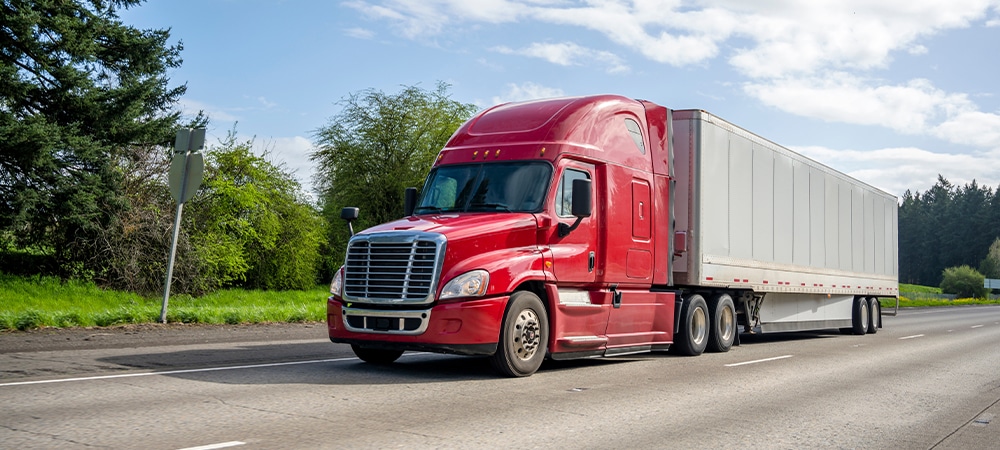 full load truck for apparel business